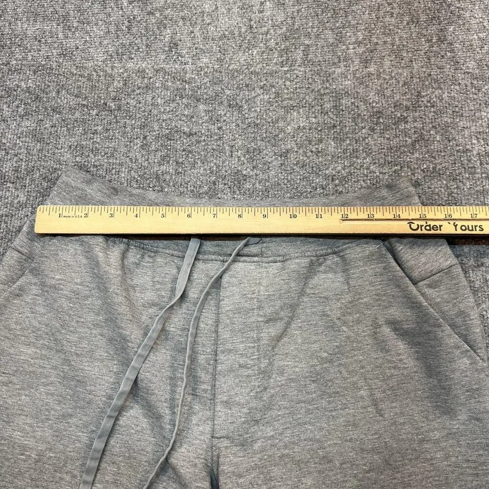Lululemon Sweat Shorts Mens Large Gray Cotton Blend Athletic 9 Inseam Pockets